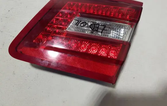 Mercedes-Benz E W212 Rear/tail lights 2128201064BF A2128201064