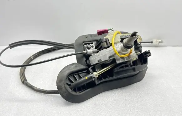 BMW 6 E63 E64 Gear shifter/selector 7541795