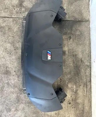 Air filter box