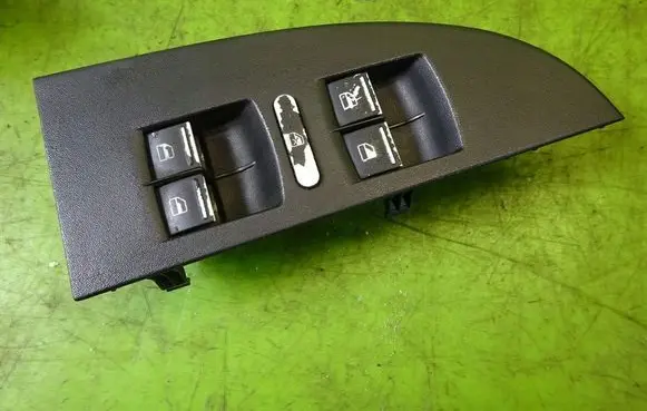 Seat Leon (1P) Quarter vent window switch 1P0959857