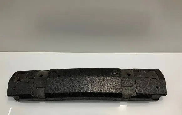 Front bumper foam support bar
