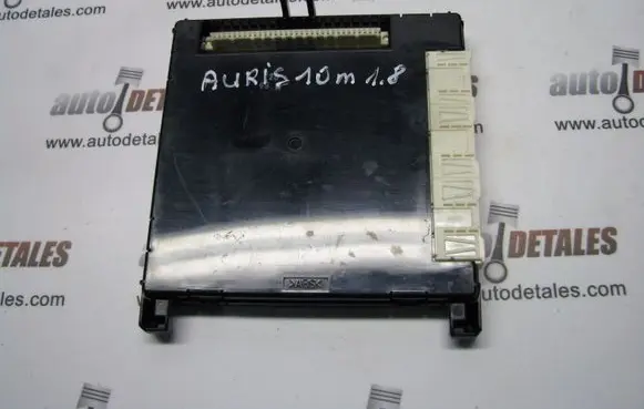 Toyota Auris 150 Comfort/convenience module 8922102321