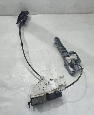 Peugeot 407 Front door lock 9659853780