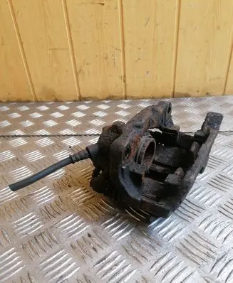 Renault Megane I Front brake caliper