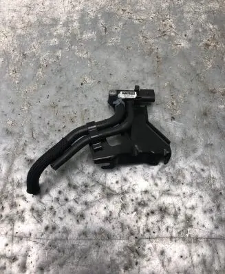 Audi Q3 8U Exhaust gas pressure sensor 076906051B