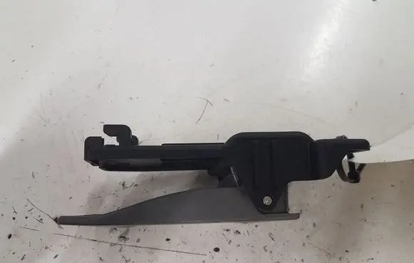 KIA Carens I Front door interior handle 0K2FA58330
