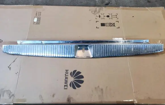 Mercedes-Benz E W212 Trunk/boot sill cover protection A2126900027