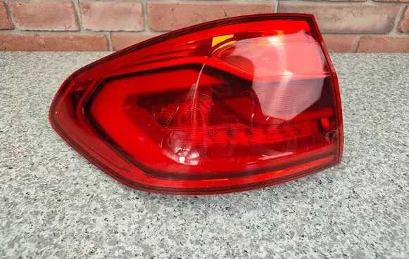 Rear/tail lights