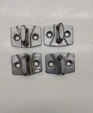 BMW 5 F10 F11 Front door lock loop/hook striker 7249639