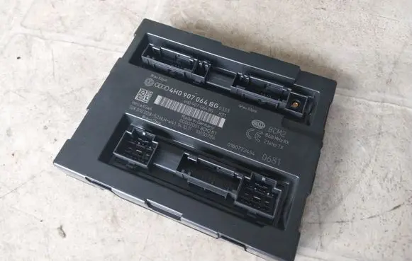 Audi A6 S6 C7 4G Comfort/convenience module 4H0907064BG