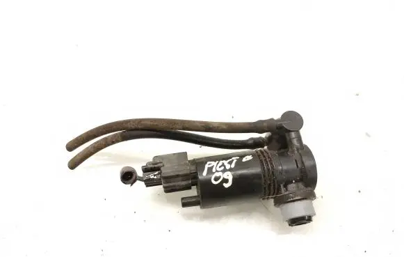 Ford Fiesta Windscreen/windshield washer pump 1005307