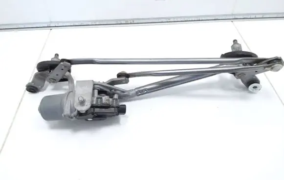 Subaru Forester SK Front wiper linkage 86511SJ010
