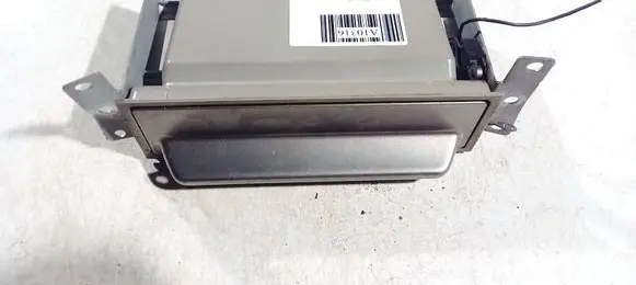 Nissan X-Trail T30 Glove box 6847544f00