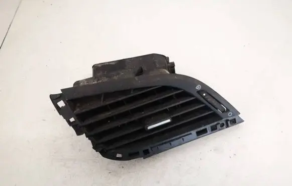Peugeot 207 Dash center air vent grill 9650088577