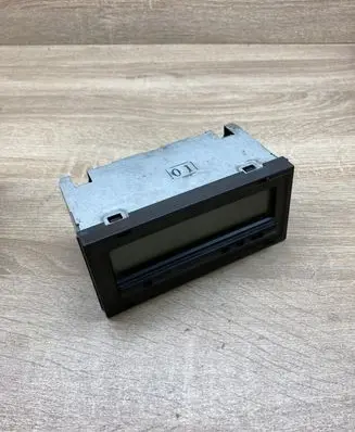 Mitsubishi Carisma Screen/display/small screen MR975046 66407070