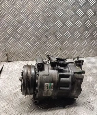 Volvo S60 Air conditioning (A/C) compressor (pump) p31315453