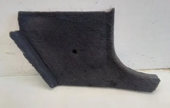 Mercedes-Benz S W220 Foot area side trim A2206801680
