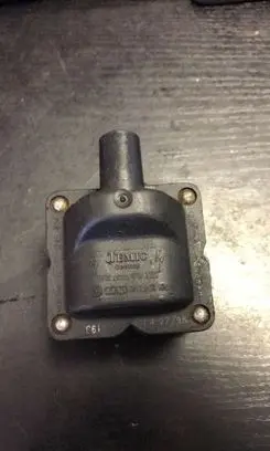 Volkswagen Golf II High voltage ignition coil 6N0905104