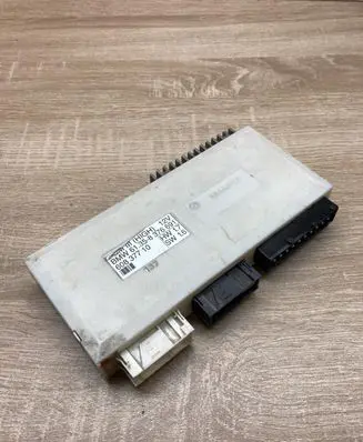 BMW 5 E39 Comfort/convenience module 8376691 60837710