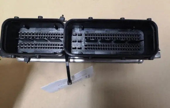 Opel Insignia A Engine control unit/module 55577619 55575349 0281017453
