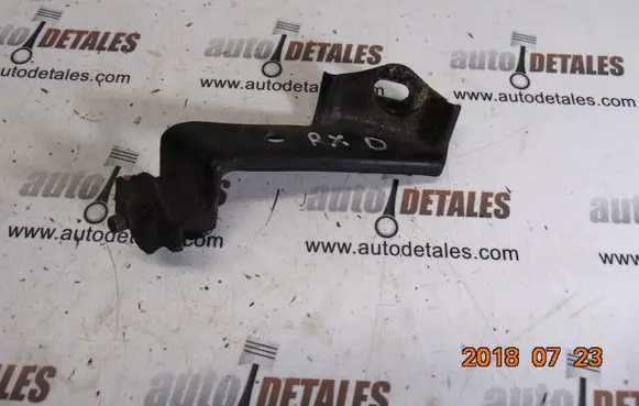 Lexus RX 300 Radiator mount bracket