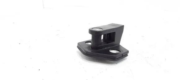 BMW 5 E39 Rear door lock loop/hook striker 8176350