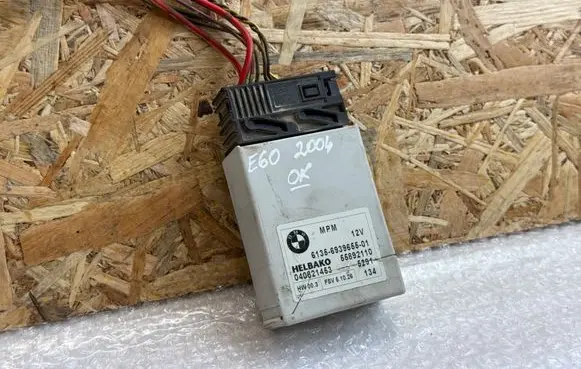 BMW 5 E60 E61 MPM control module 6939655 693965501 6135693965501