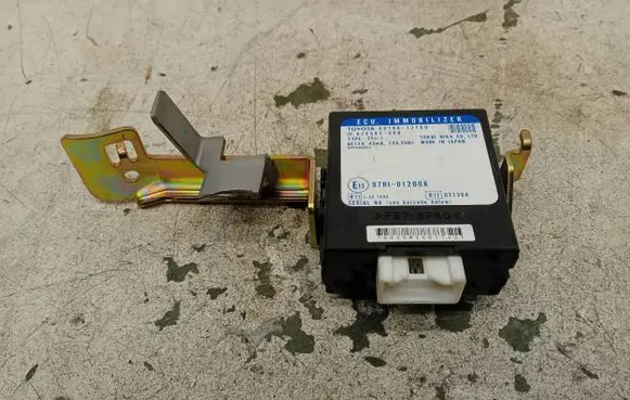 Toyota Corolla E120 E130 Immobilizer control unit/module 8978012160 97RI012008 626602000