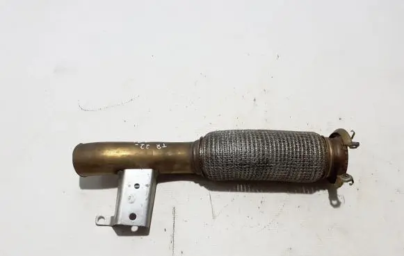 Renault Trafic III (X82) Muffler pipe connector clamp 207908051R