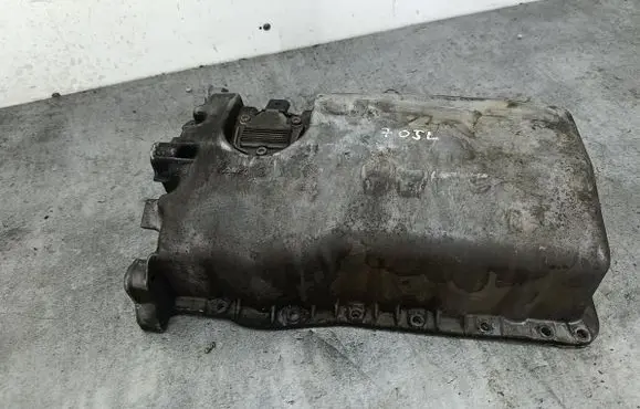 Volkswagen Golf IV Oil sump 038103603N