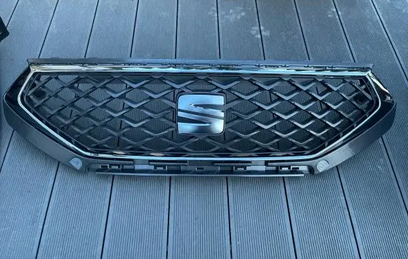 Seat Tarraco Front bumper upper radiator grill 5FJ853654B 5FJ853651B 100008410