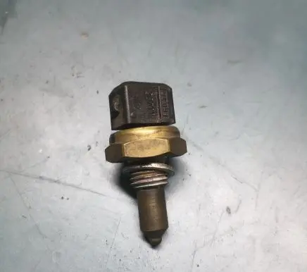 BMW X5 E70 Coolant temperature sensor 1433076