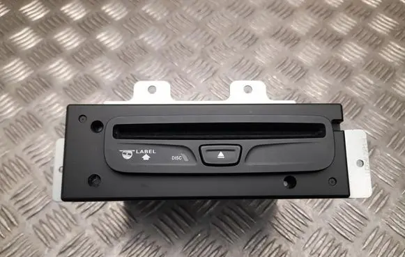 Jeep Grand Cherokee Radio/CD/DVD/GPS head unit P05091245AE