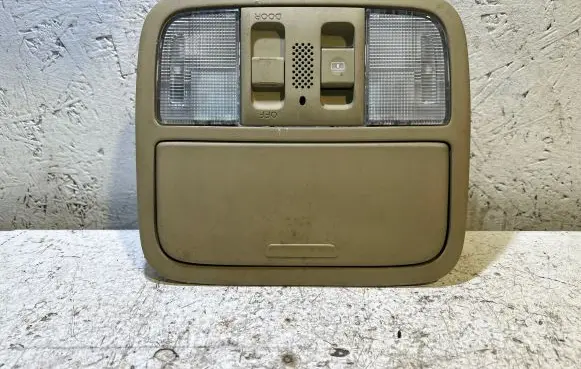 Honda CR-V Front seat light