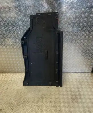 Audi A4 S4 B9 Engine splash shield/under tray DOAUDIA4B9 8W0825208B