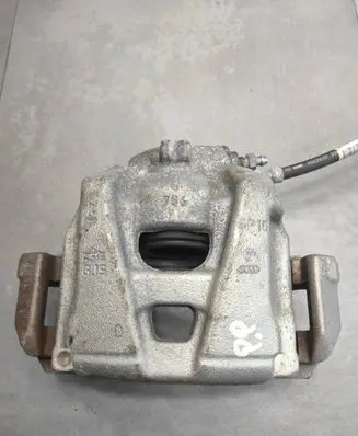 Audi A5 Sportback 8TA Front brake caliper