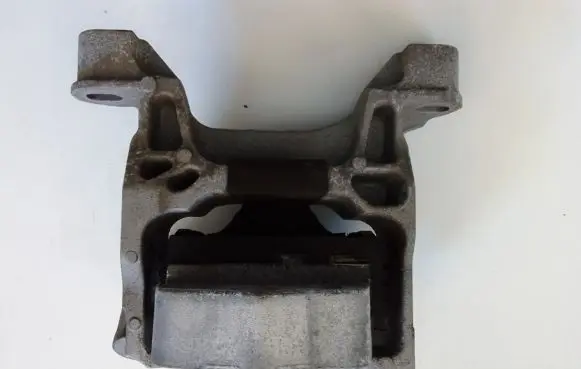 Mazda 6 Engine mount bracket KD45K1442