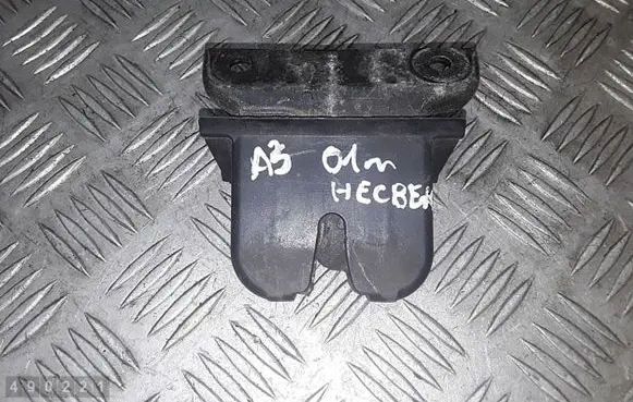 Audi A3 S3 8L Tailgate/trunk/boot lock/catch/latch
