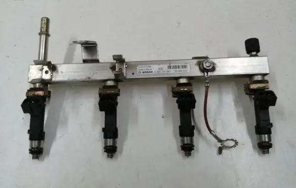 Opel Mokka Fuel injectors set 0280151247 55565971