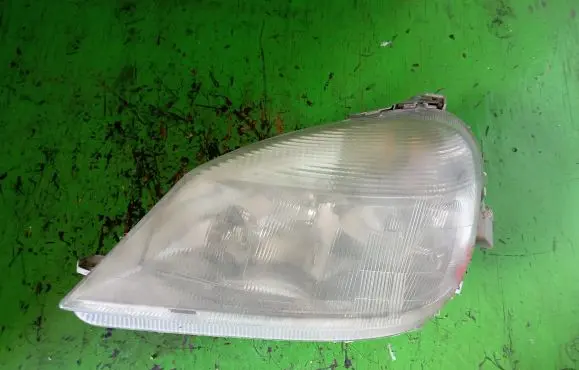 Mercedes-Benz Vaneo W414 Headlight/headlamp