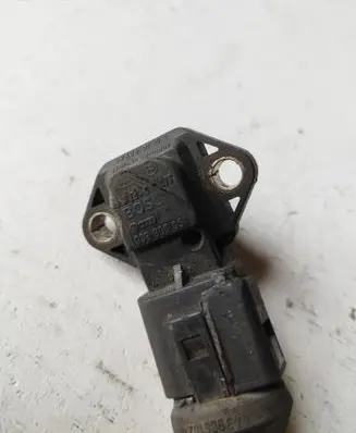 Volvo V70 Air pressure sensor 038906051