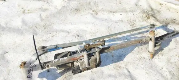 Skoda Octavia Mk2 (1Z) Front wiper linkage and motor
