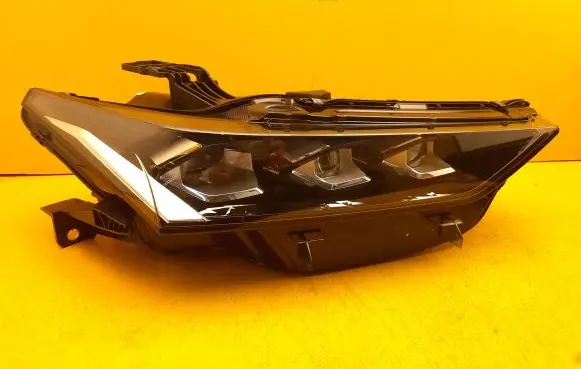 Citroen DS4 Headlight/headlamp 9843832480