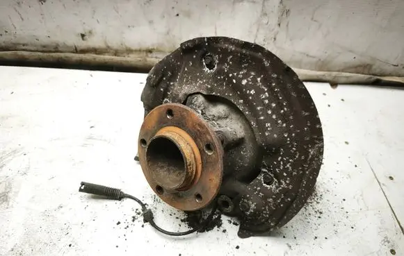 BMW 1 E81 E87 Front wheel hub 12201210 3121576444366