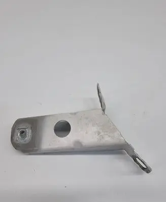 BMW 4 F36 Gran coupe Fender mounting bracket