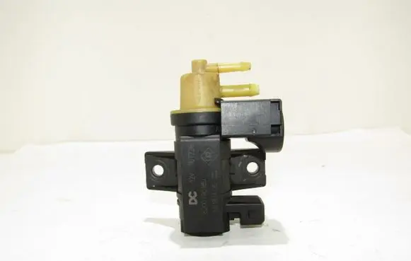 Renault Captur Turbo solenoid valve 8200790180