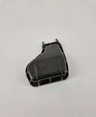 Audi A4 S4 B6 8E 8H Headlight/headlamp dust cover 