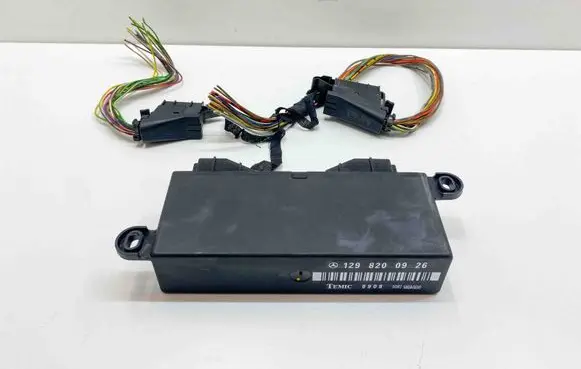 Mercedes-Benz SL R129 Seat control module A0005456583 A0005456683