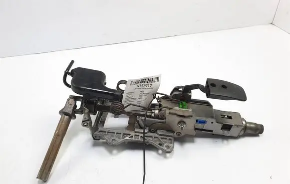 Volkswagen Golf V Steering wheel axle 1K1419502S