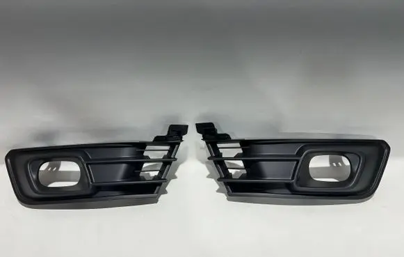 Renault Captur Front bumper lower grill 261A39427R